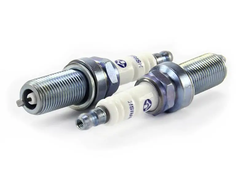 Brisk Racing Silver ER12S spark plug