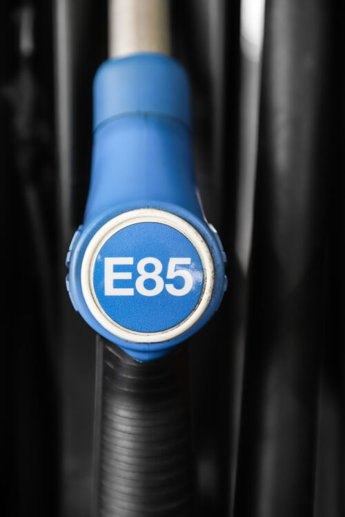 VAG-oppaat E85-polttoaineesta ja etanolista